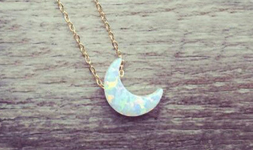 Moon Shape Gem Necklace